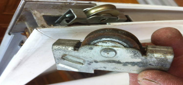 screen door roller repair in Pismo Beach